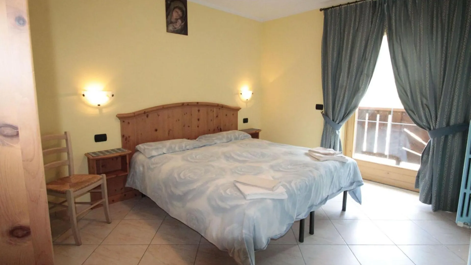 Modern Holiday Home In Livigno Italy Near Ski Area 0*,